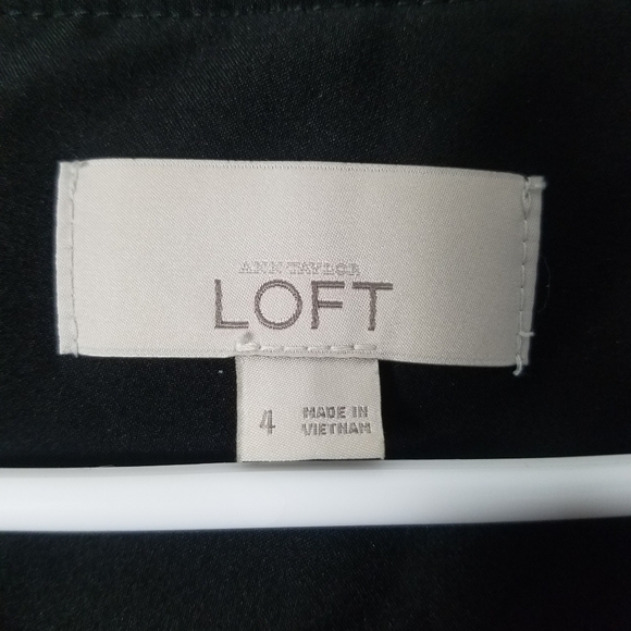 Ann Taylor Loft wool blend short Blazer - Picture 9 of 10